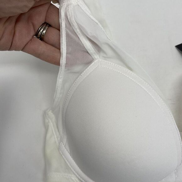 FREDRICKS OF HOLLYWOOD Bra Womens 34 DD White Underwire NEW Padded Mesh Trim - Picture 4 of 9